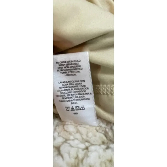 Time & Tru Fleece Quarter Zip Sweatshirt w/ Pockets Pink & White, 2X 20W-22W - Picture 5 of 6